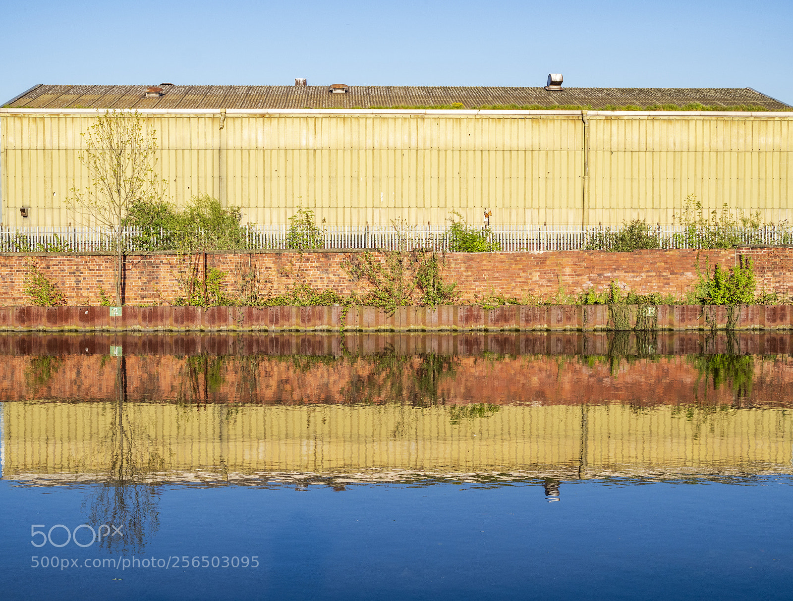 Olympus PEN-F sample photo. Factory reflection photography