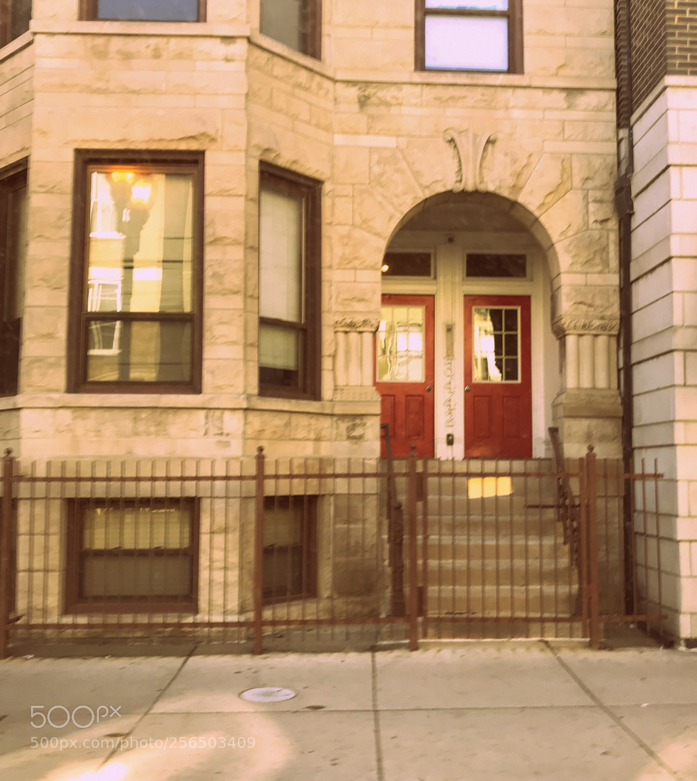 Apple iPhone 7 sample photo. Red door photography