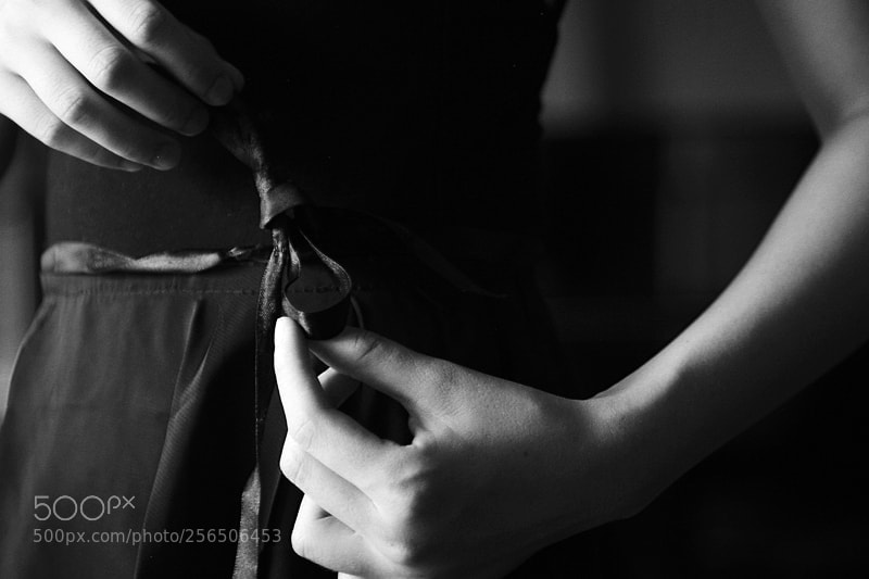 Canon EOS 5D Mark II sample photo. Knot photography