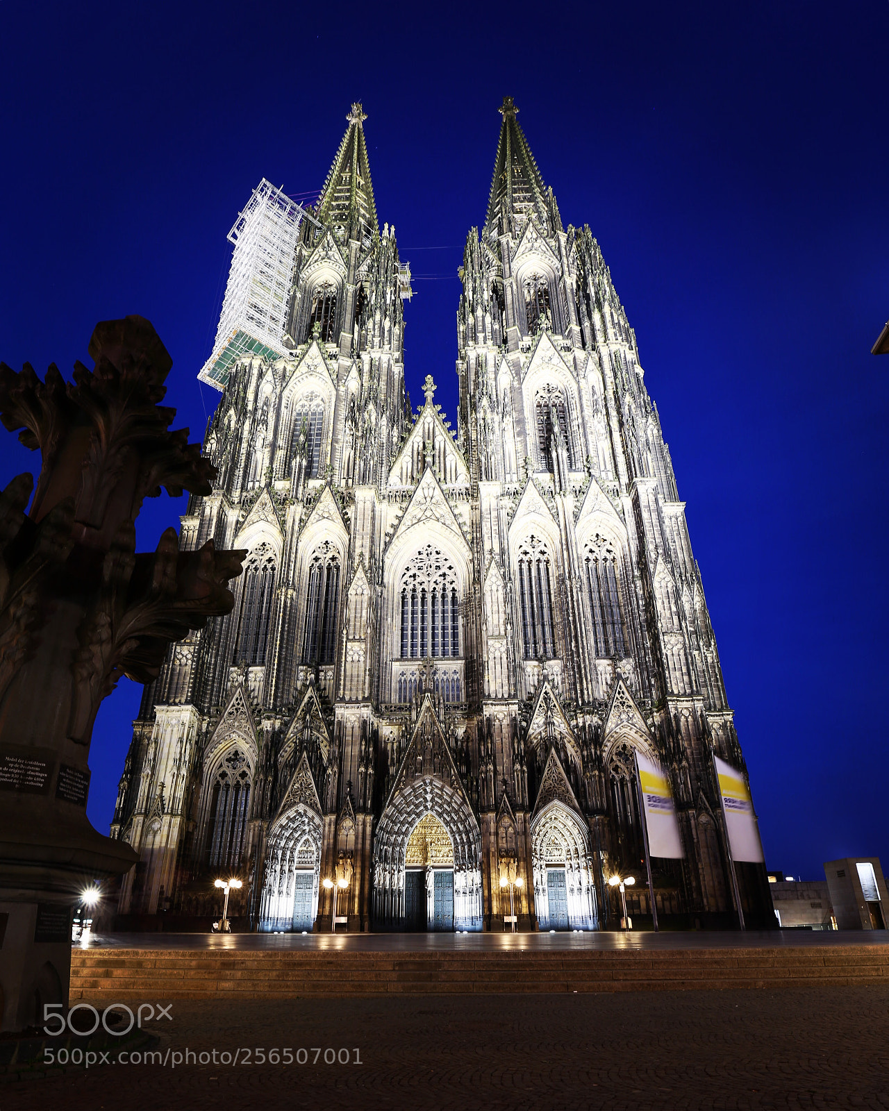 Canon EOS 6D sample photo. Cologne cathedral photography