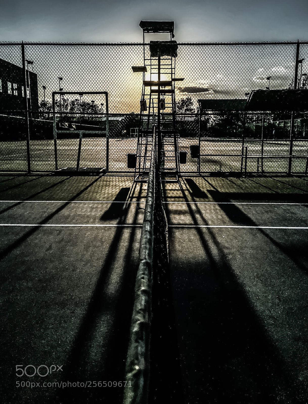 Apple iPhone 6 Plus sample photo. Sunset in a tenis photography