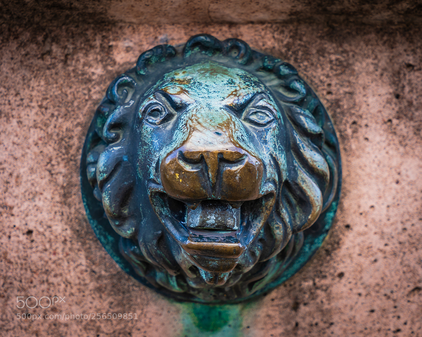 Sony a7 III sample photo. Berlin bear photography