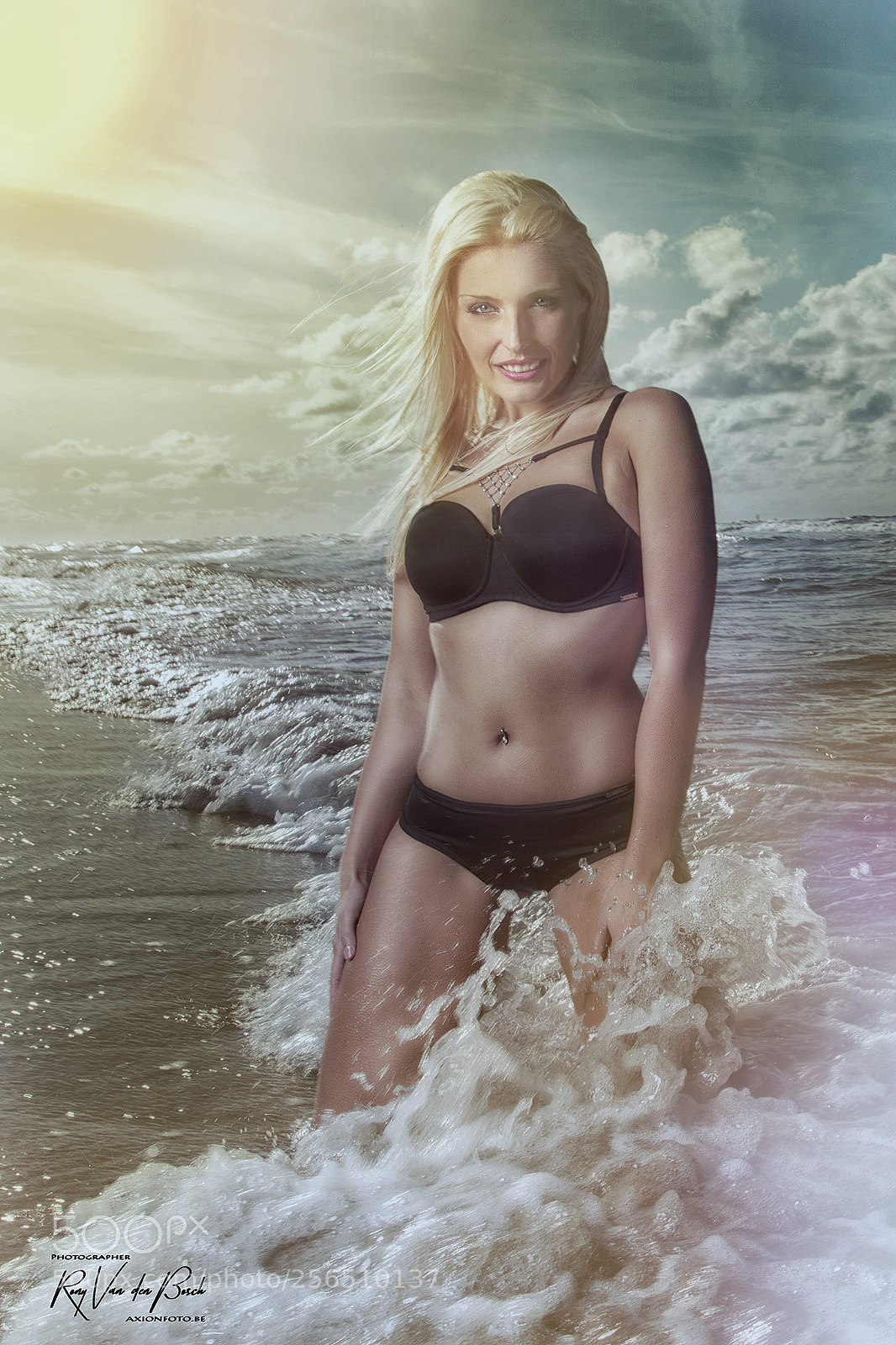 Canon EOS 5D Mark II sample photo. Wet wet wet photography