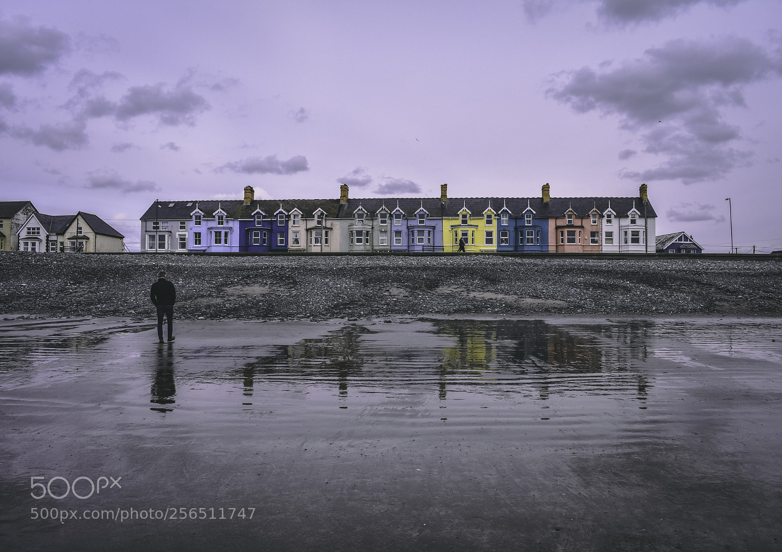 Nikon D3400 sample photo. Colourful beach-side houses photography