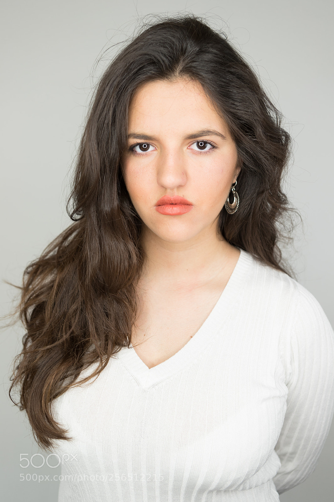 Canon EOS-1D X Mark II sample photo. Mujer con caracter photography