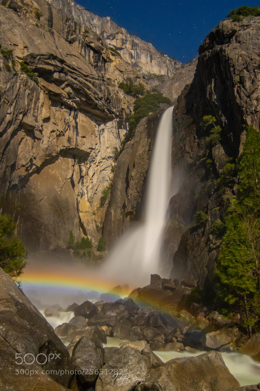 Pentax K-3 II sample photo. Moonbow at lower yosemite photography