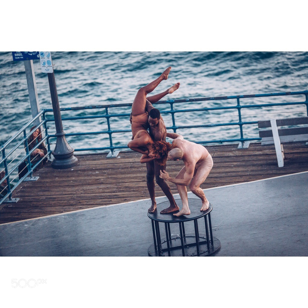 Canon EOS 5D Mark II sample photo. Pilobolus photography