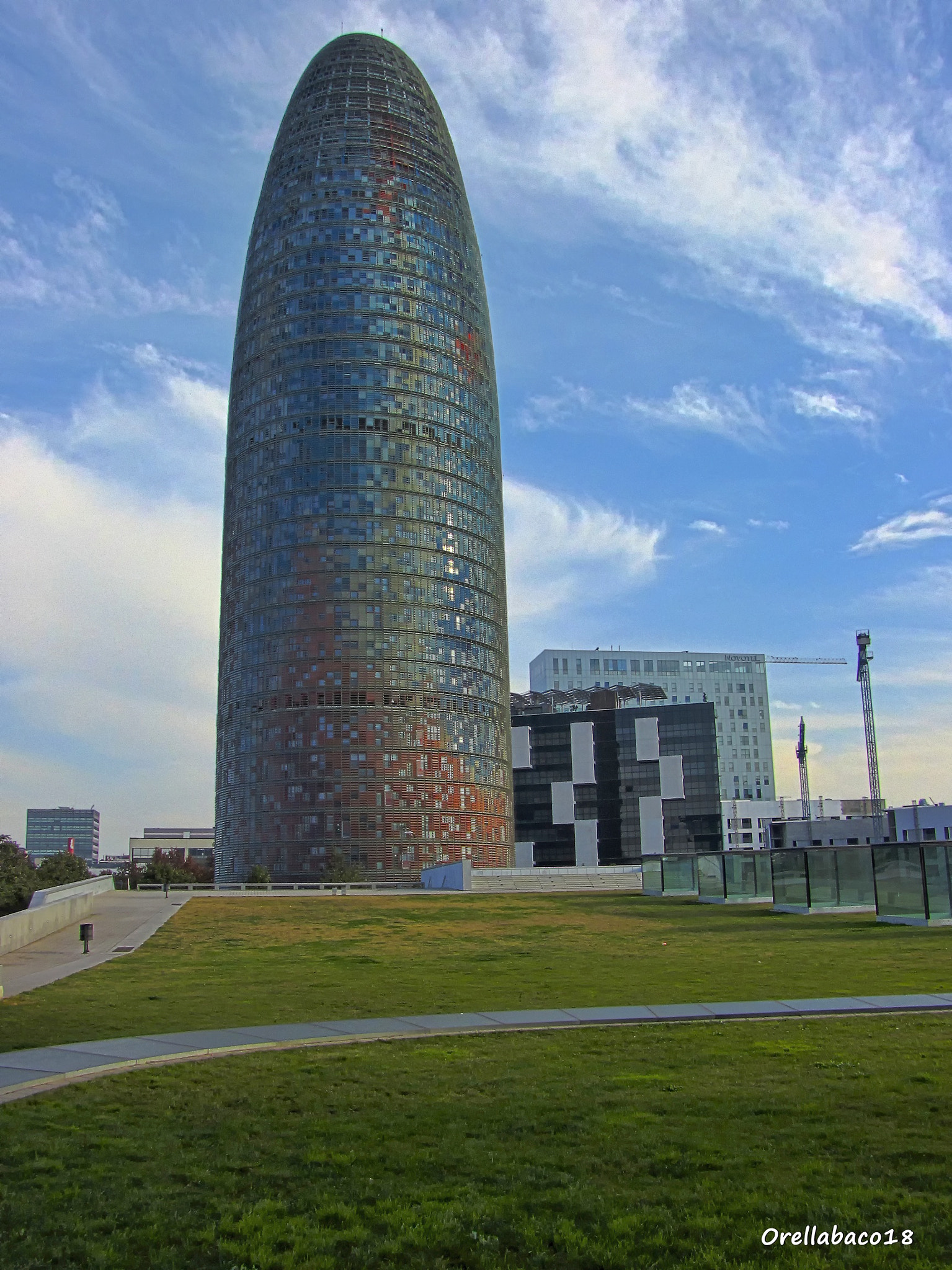 Canon PowerShot SX1 IS sample photo. Torre agbar o glories photography