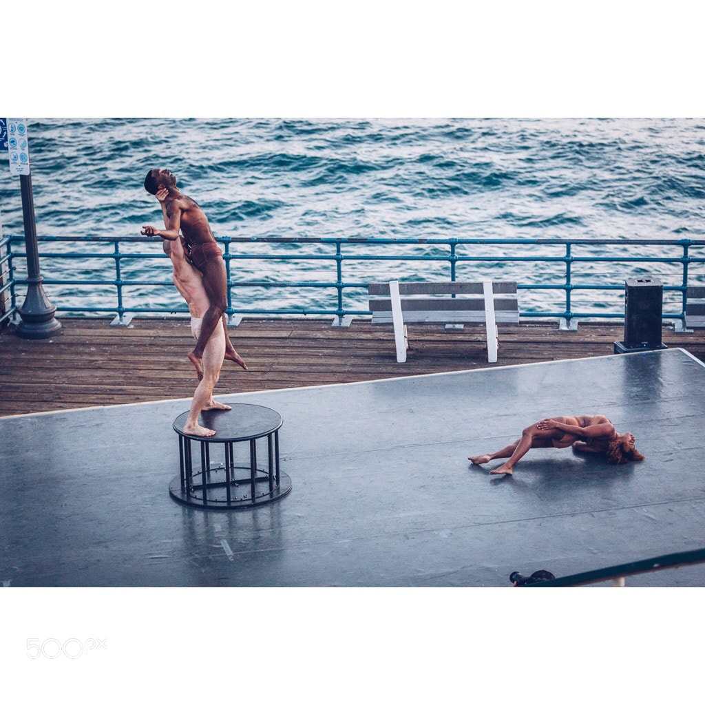 Canon EOS 5D Mark II sample photo. Pilobolus photography