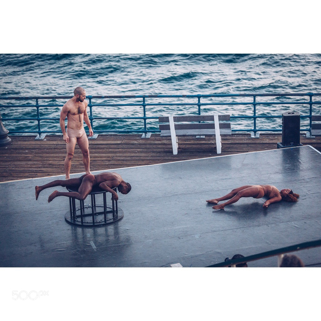 Canon EOS 5D Mark II sample photo. Pilobolus photography