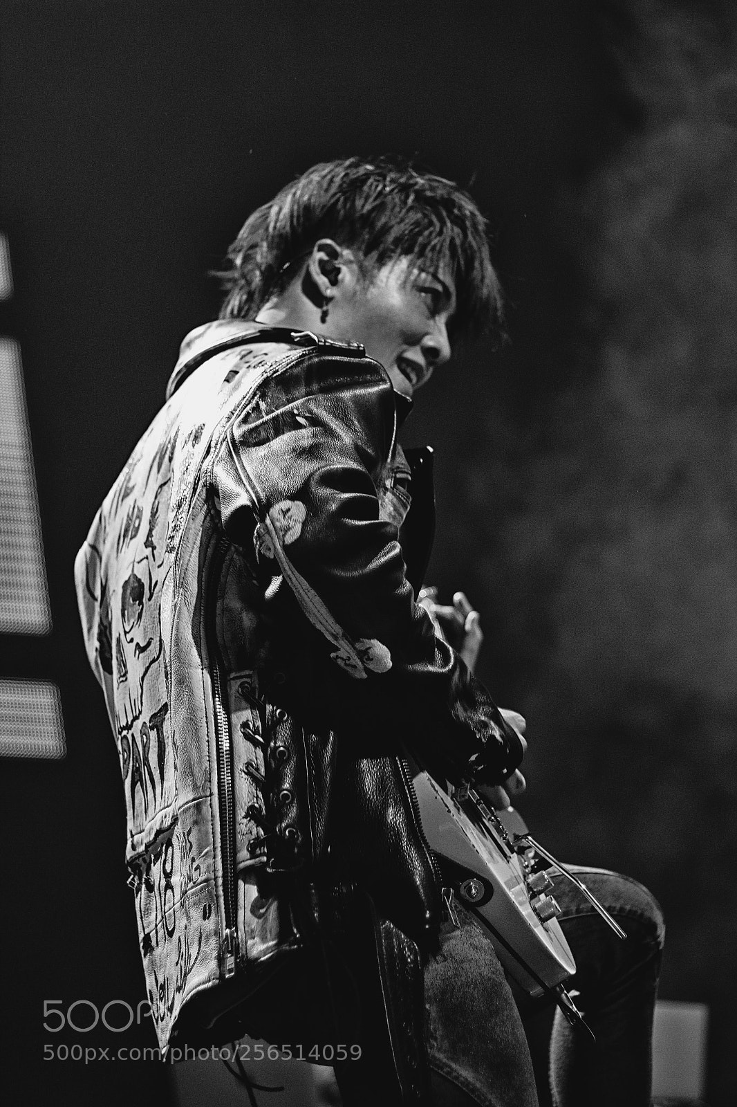 Canon EOS 550D (EOS Rebel T2i / EOS Kiss X4) sample photo. Miyavi photography