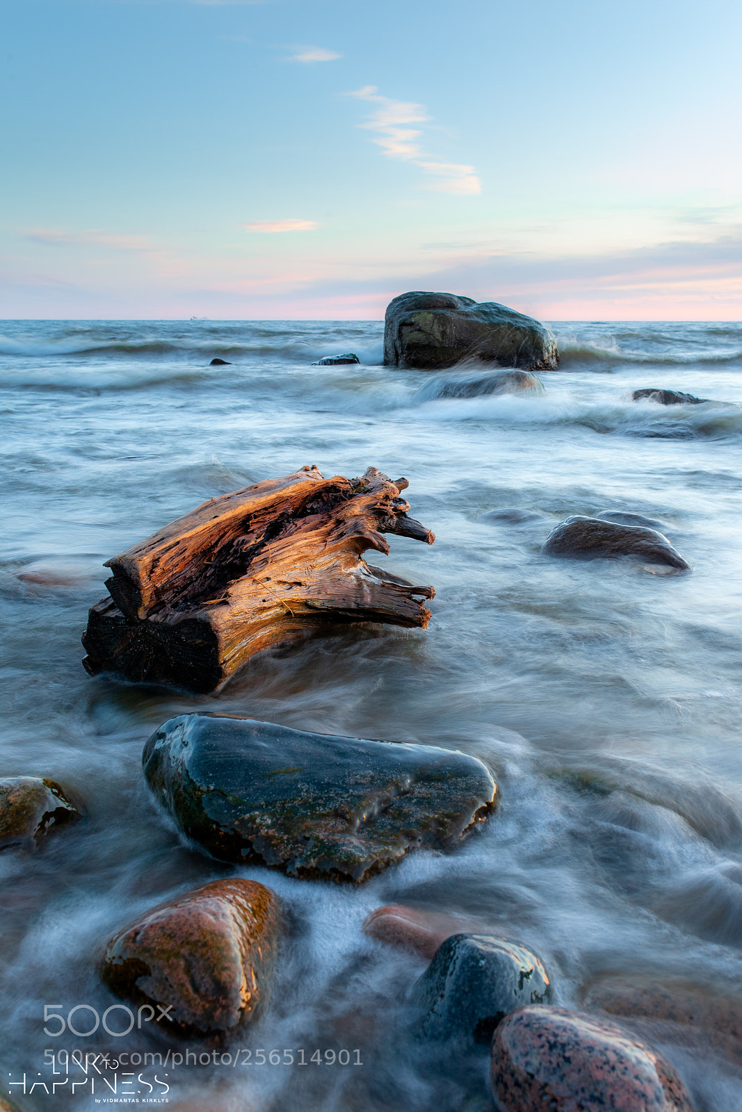 Canon EOS 5D Mark II sample photo. Baltic sea in early photography