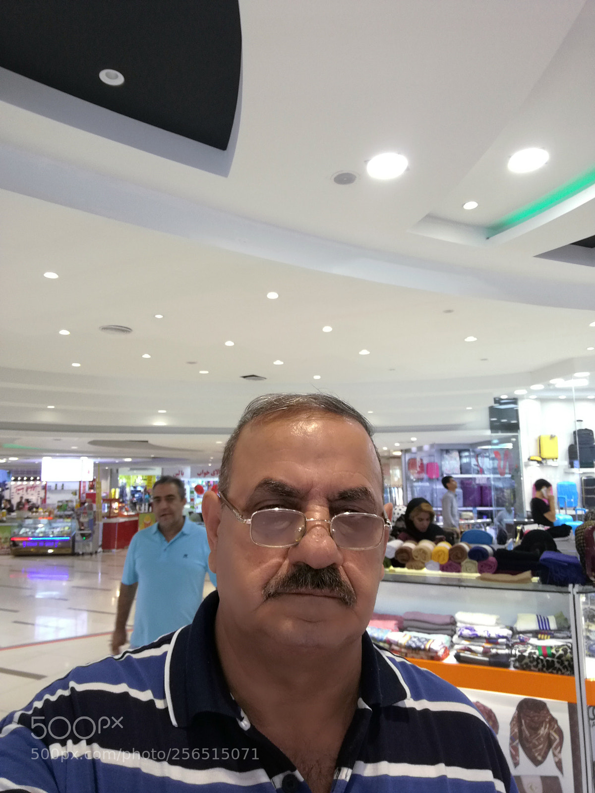 HUAWEI Mate 8 sample photo. Mall 2 photography