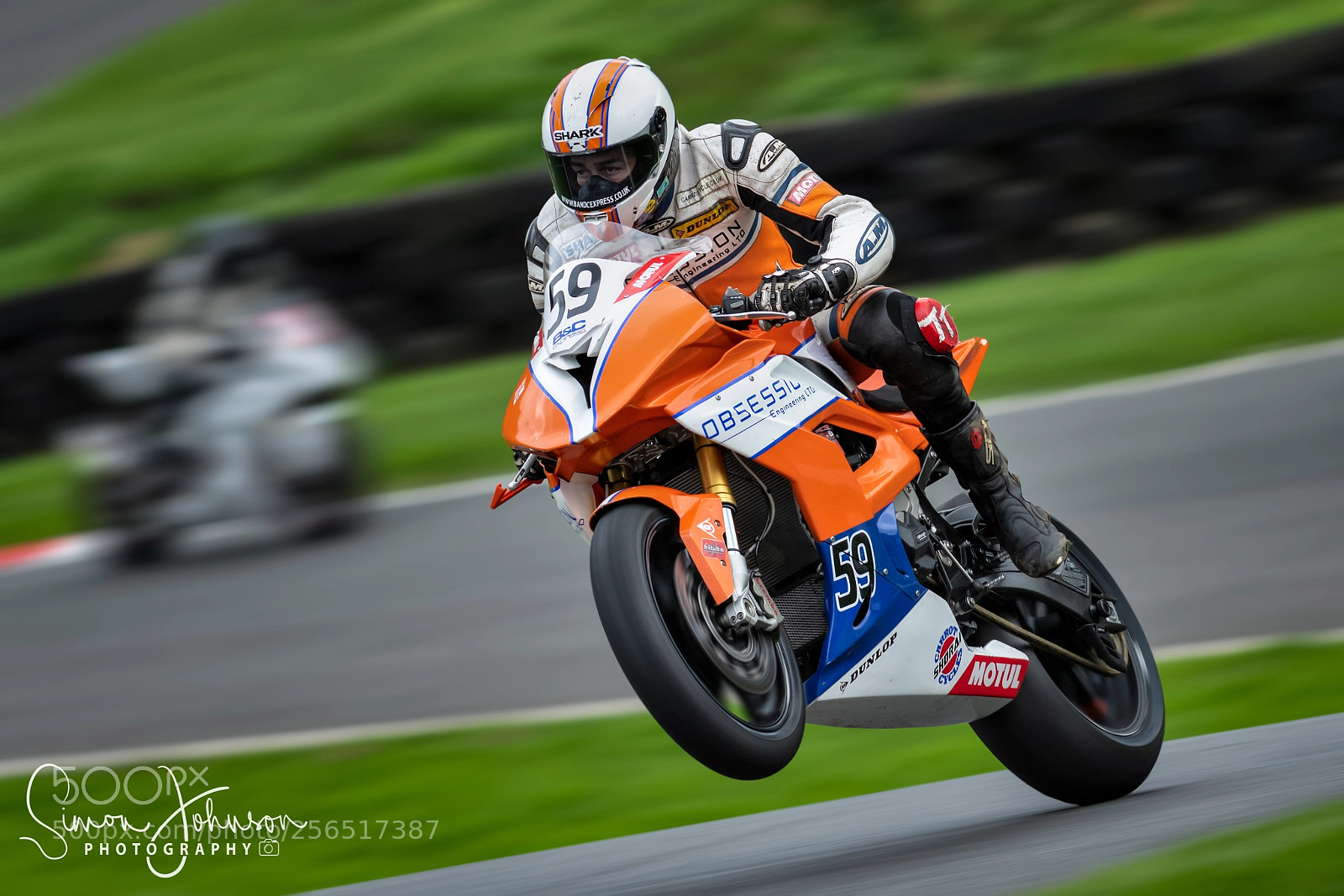 Nikon D850 sample photo. " on it " photography