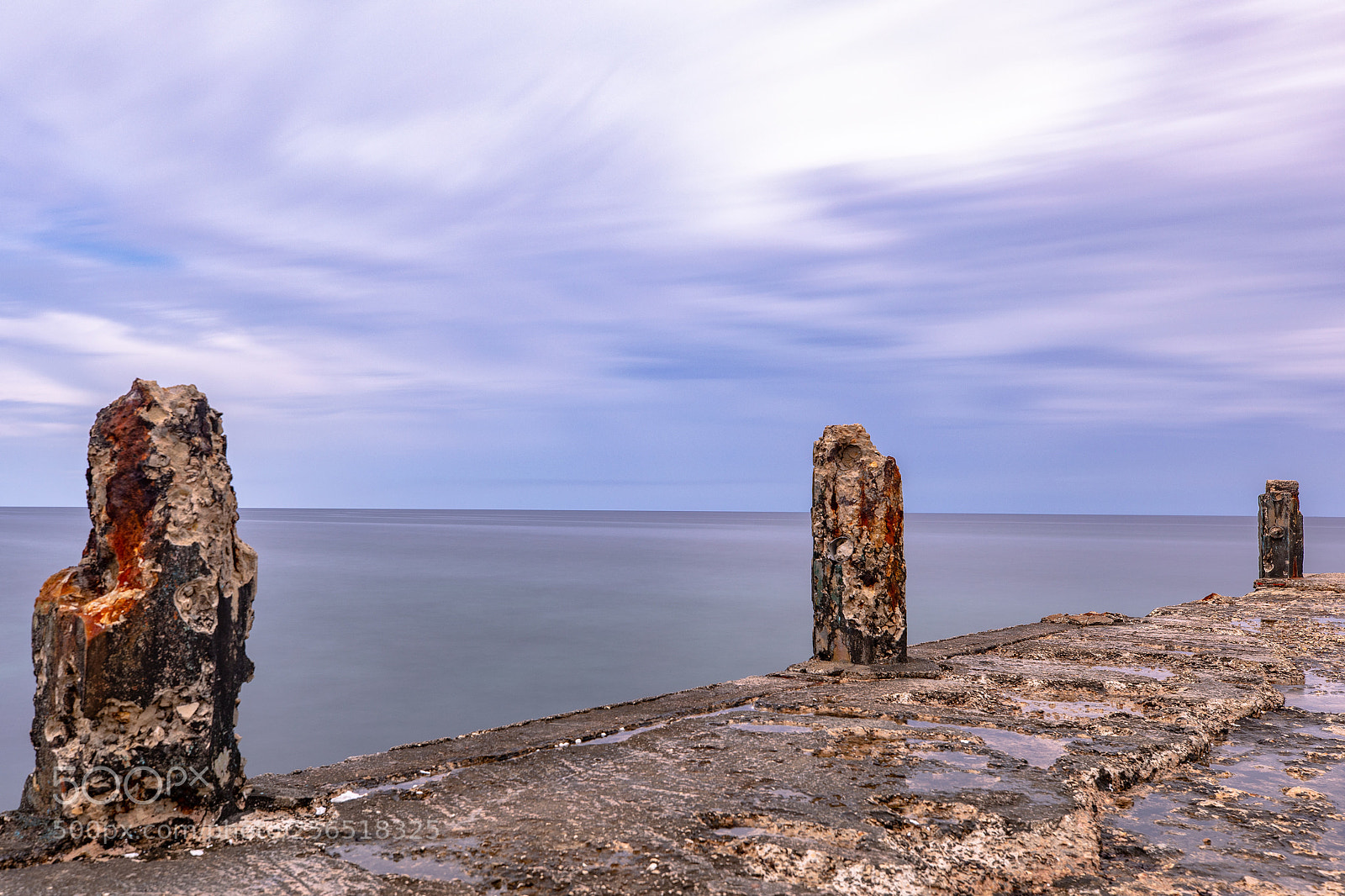 Canon EOS 5D Mark IV sample photo. Seascape at miramar, havana photography