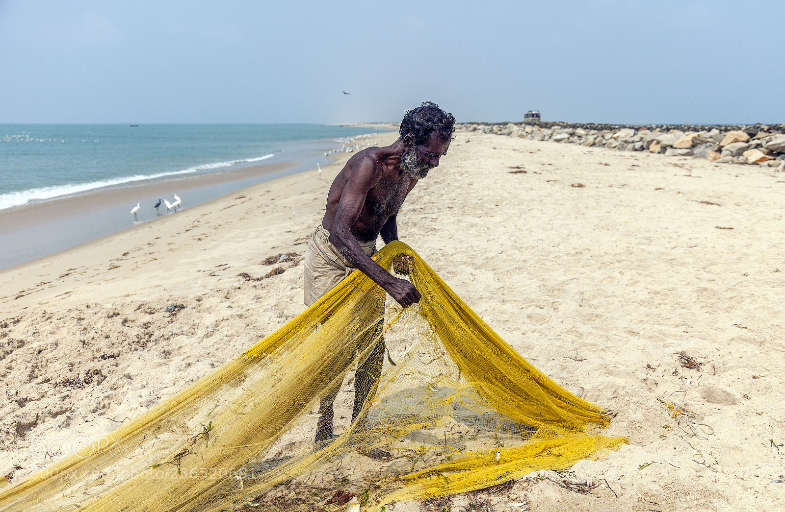 Canon EOS 5D Mark II sample photo. Reshwaram fisherman with net photography