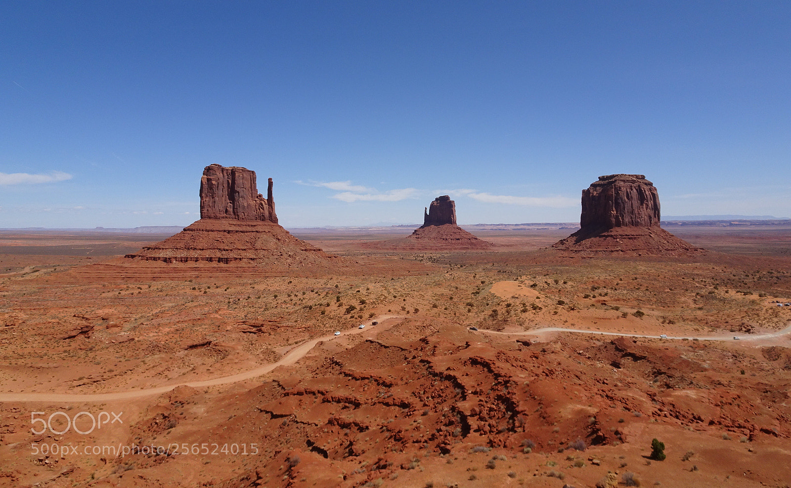 Sony Cyber-shot DSC-HX90V sample photo. Monument valley photography