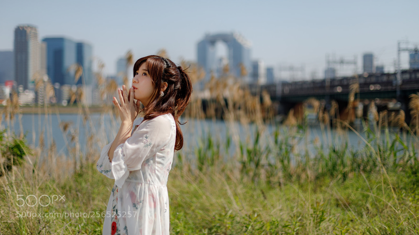 Canon EOS 5D Mark IV sample photo. Das model photography