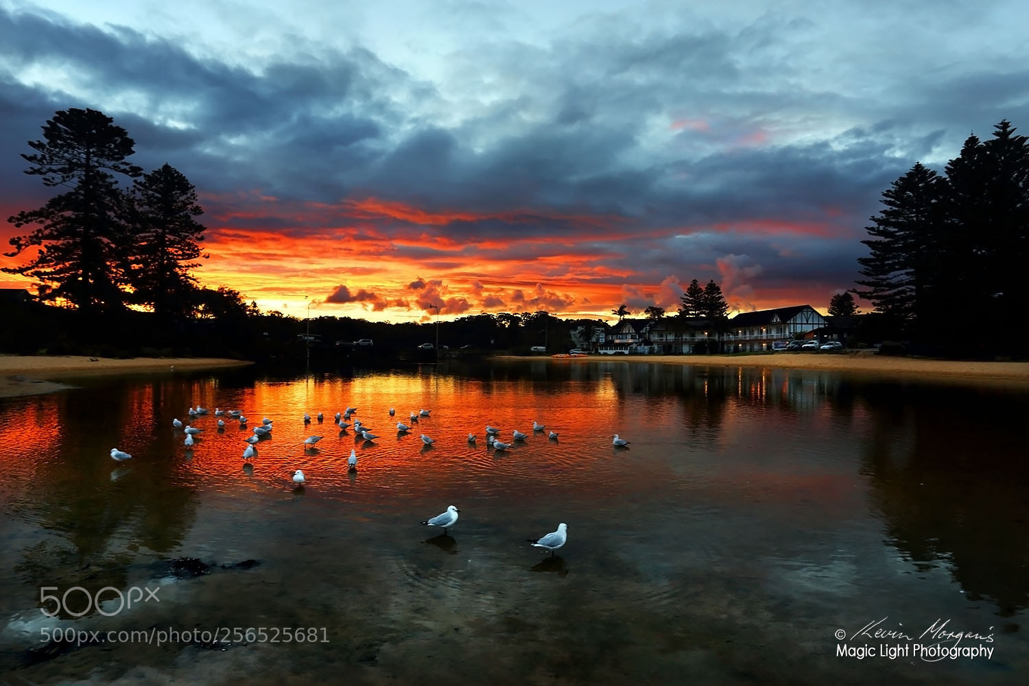 Canon EOS 6D sample photo. Terrigal lagoon sunset apr 2018 photography