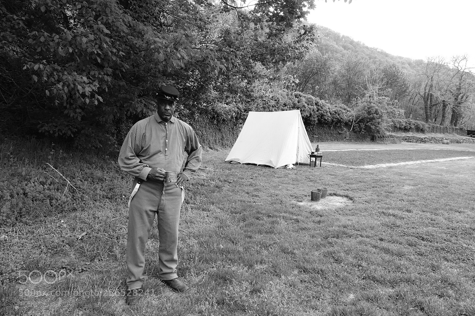 Sony Cyber-shot DSC-RX10 III sample photo. First reenactor here photography