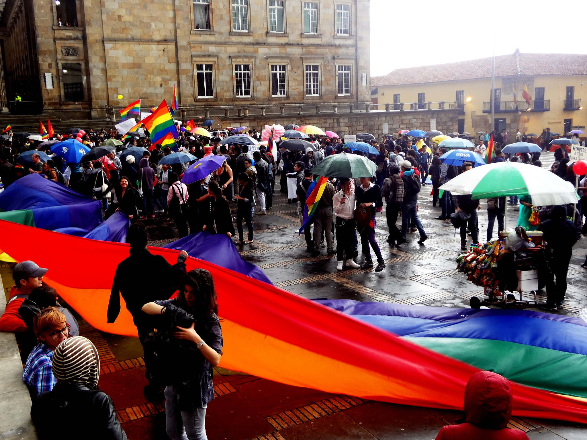 Sony Cyber-shot DSC-WX50 sample photo. Marcha por derechos lgbti photography