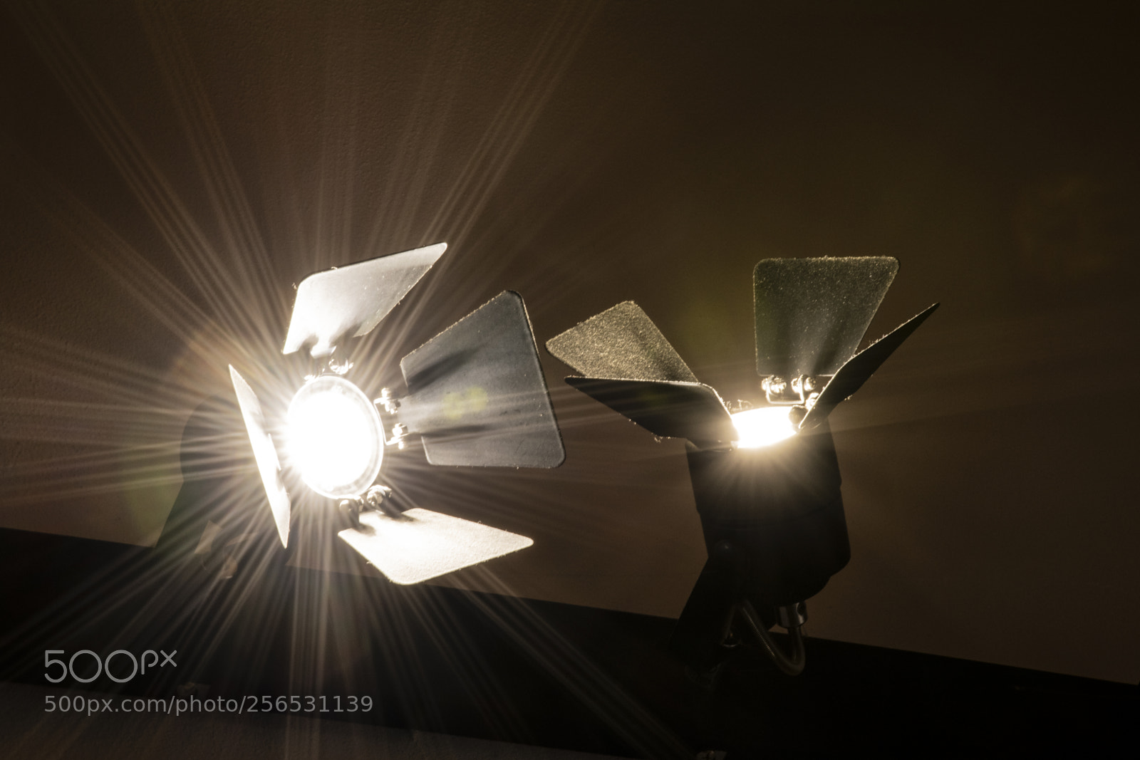 Nikon D3300 sample photo. Lamp photography