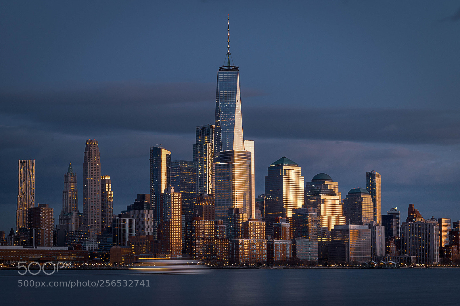 Canon EOS 7D Mark II sample photo. City at dusk photography