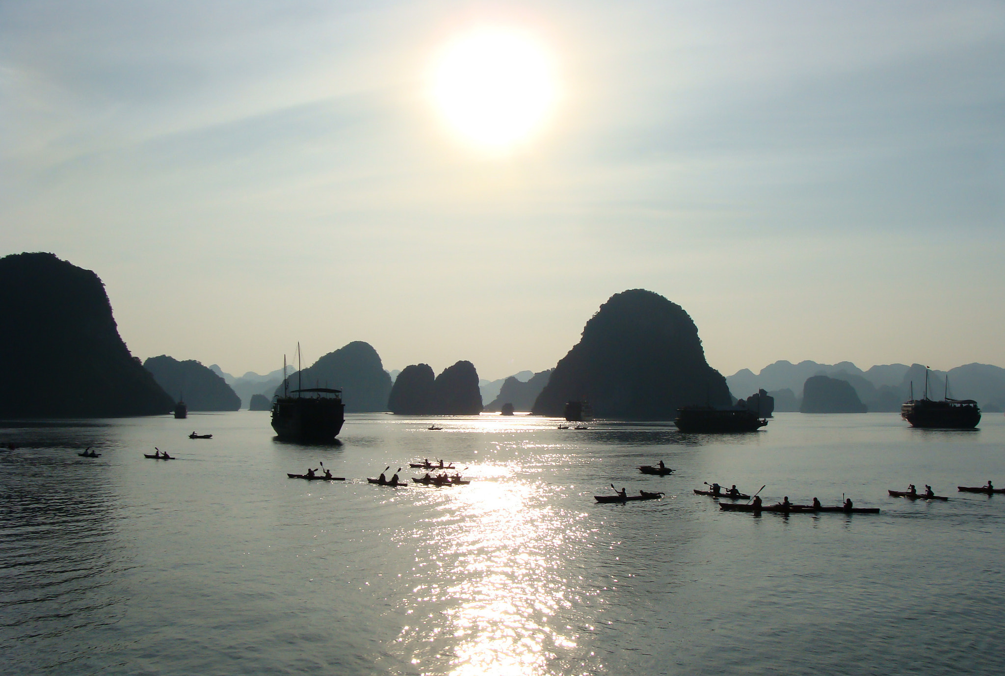 Sony DSC-H3 sample photo. Ha long bay, vietnam photography