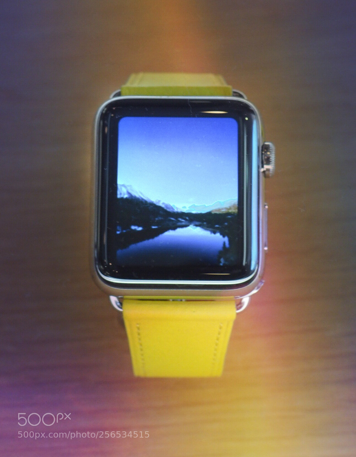 Olympus OM-D E-M10 II sample photo. The apple watch  photography