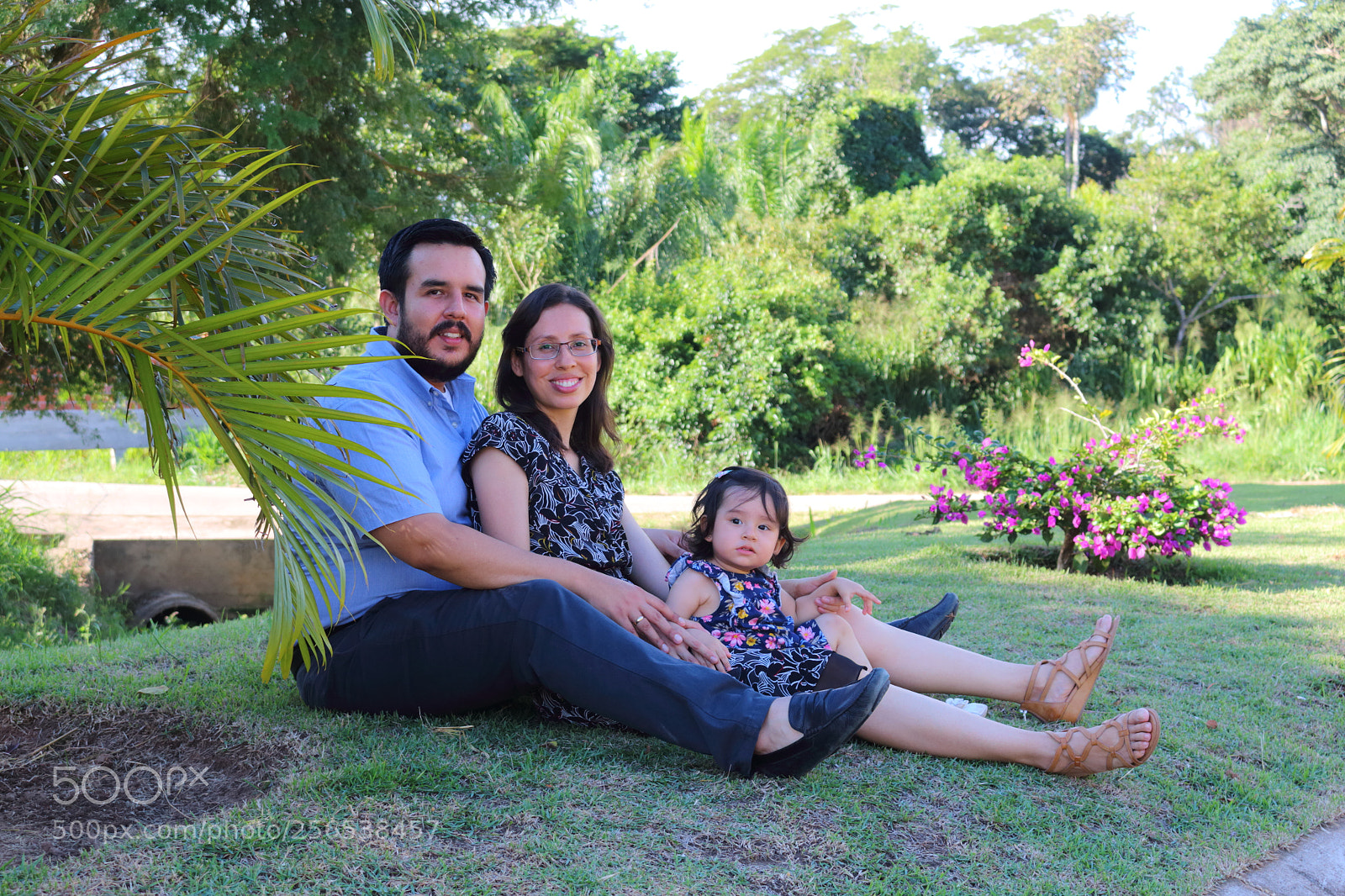 Canon EOS 700D (EOS Rebel T5i / EOS Kiss X7i) sample photo. Fam cuevas photography