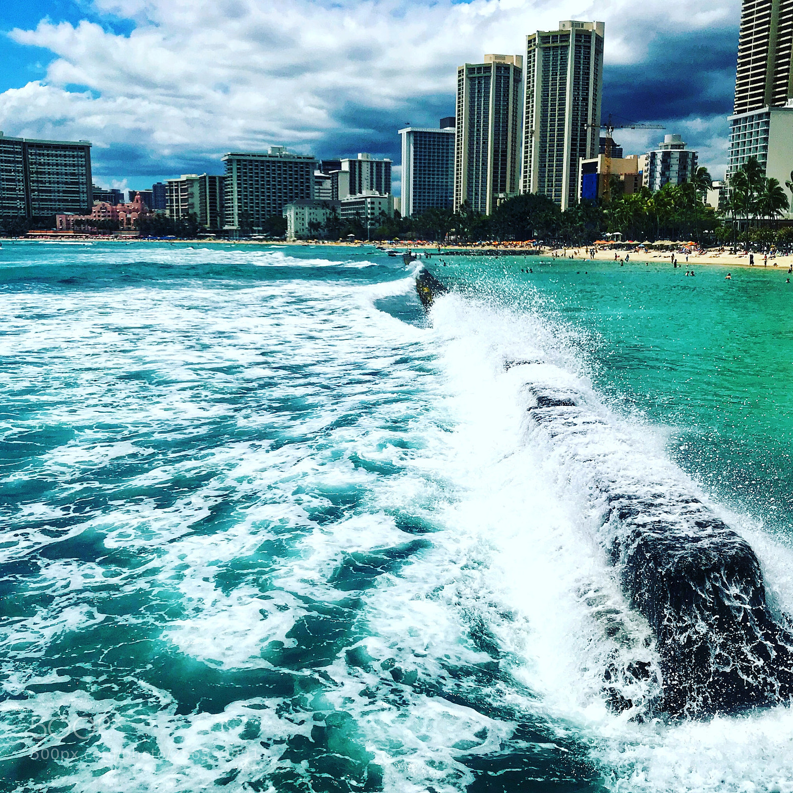 Apple iPhone 7 sample photo. Waikiki beach photography