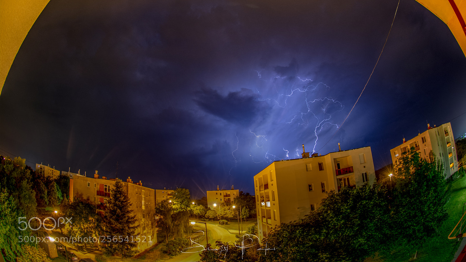 Nikon D7100 sample photo. Odinson's power photography