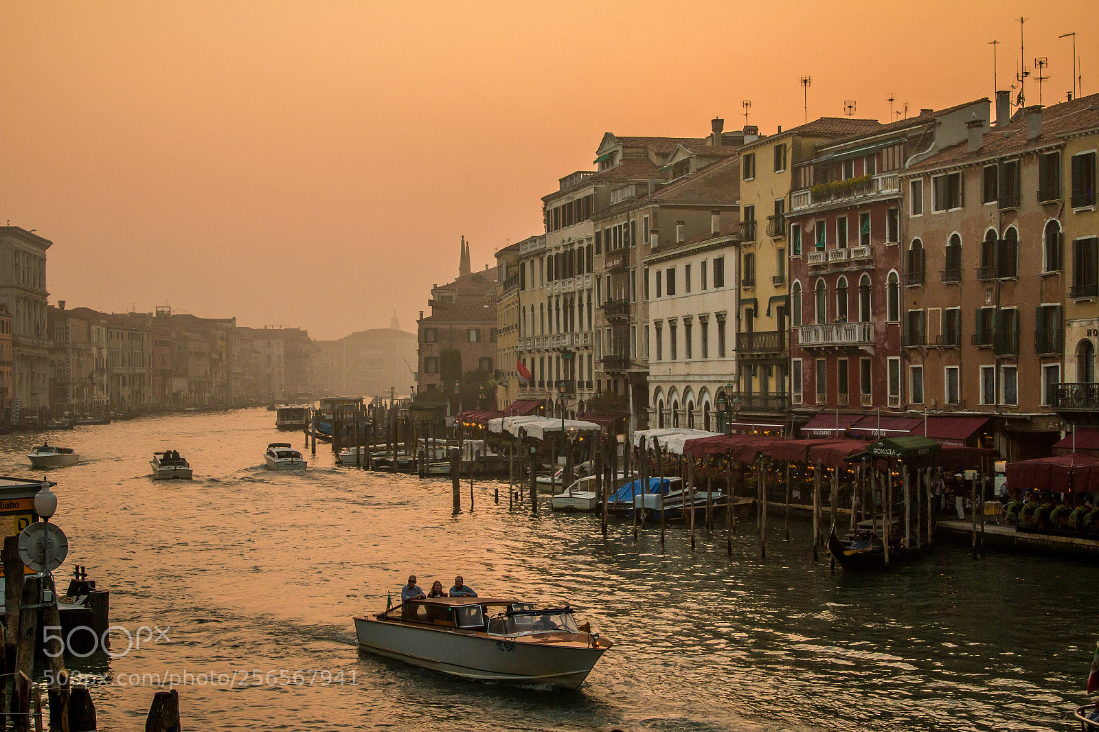 Canon EOS 70D sample photo. Venice sunset photography