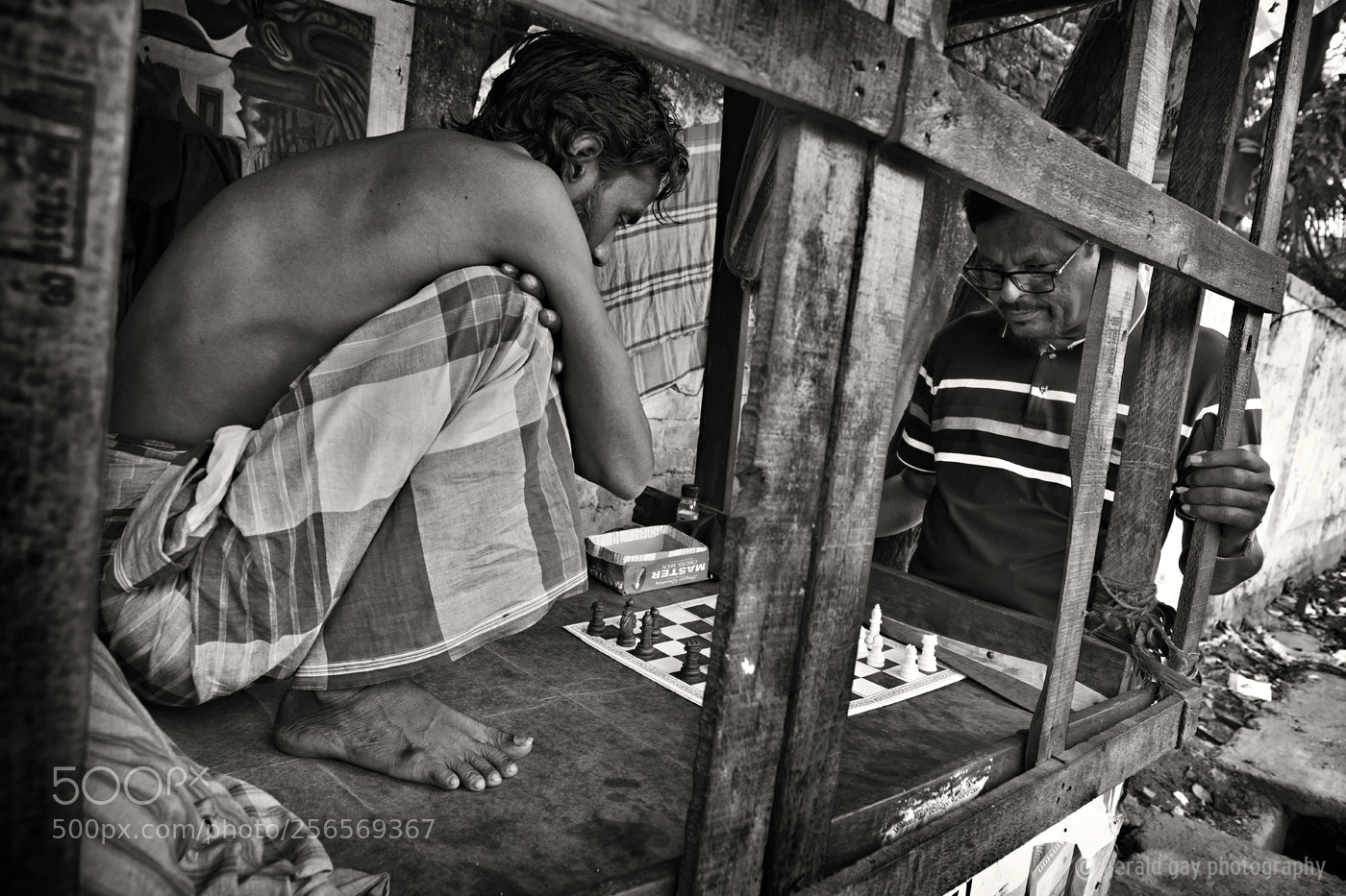 Fujifilm X-E3 sample photo. Caged chess photography