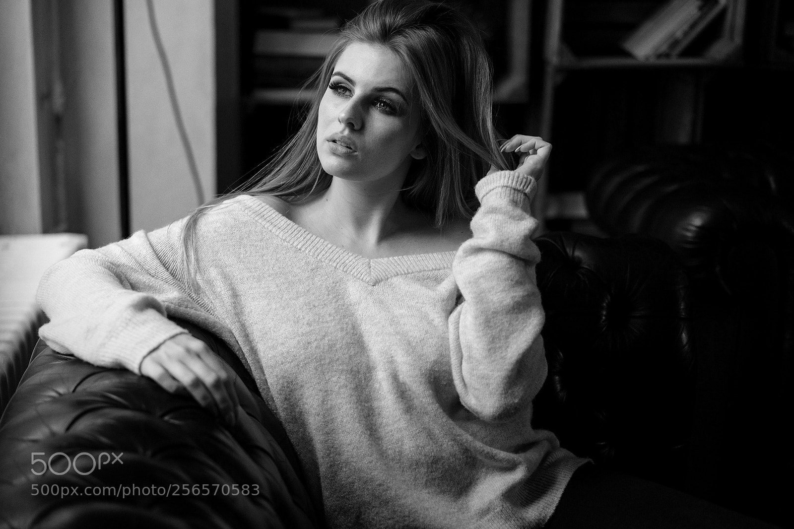 Sony a7R sample photo. Waiting photography