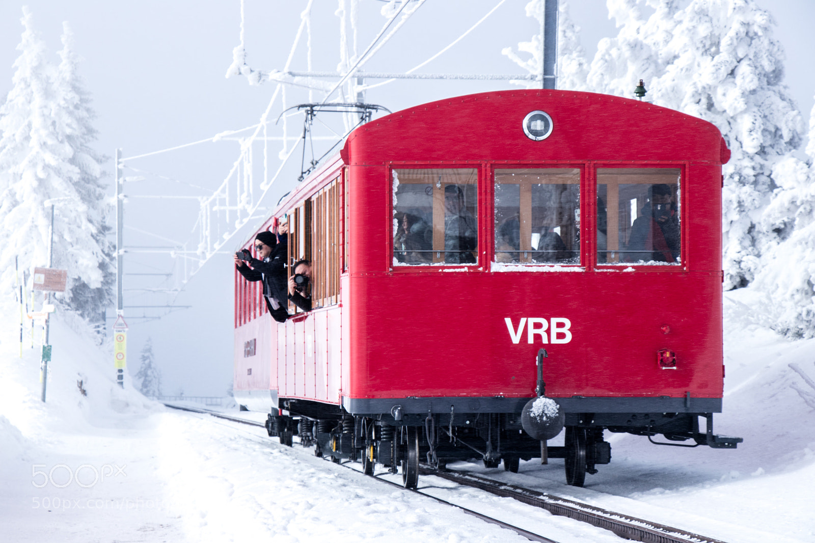 Canon EOS 80D sample photo. Winter photography train photography