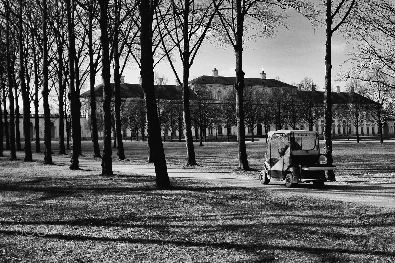 Fujifilm X100T sample photo. Taking a ride photography