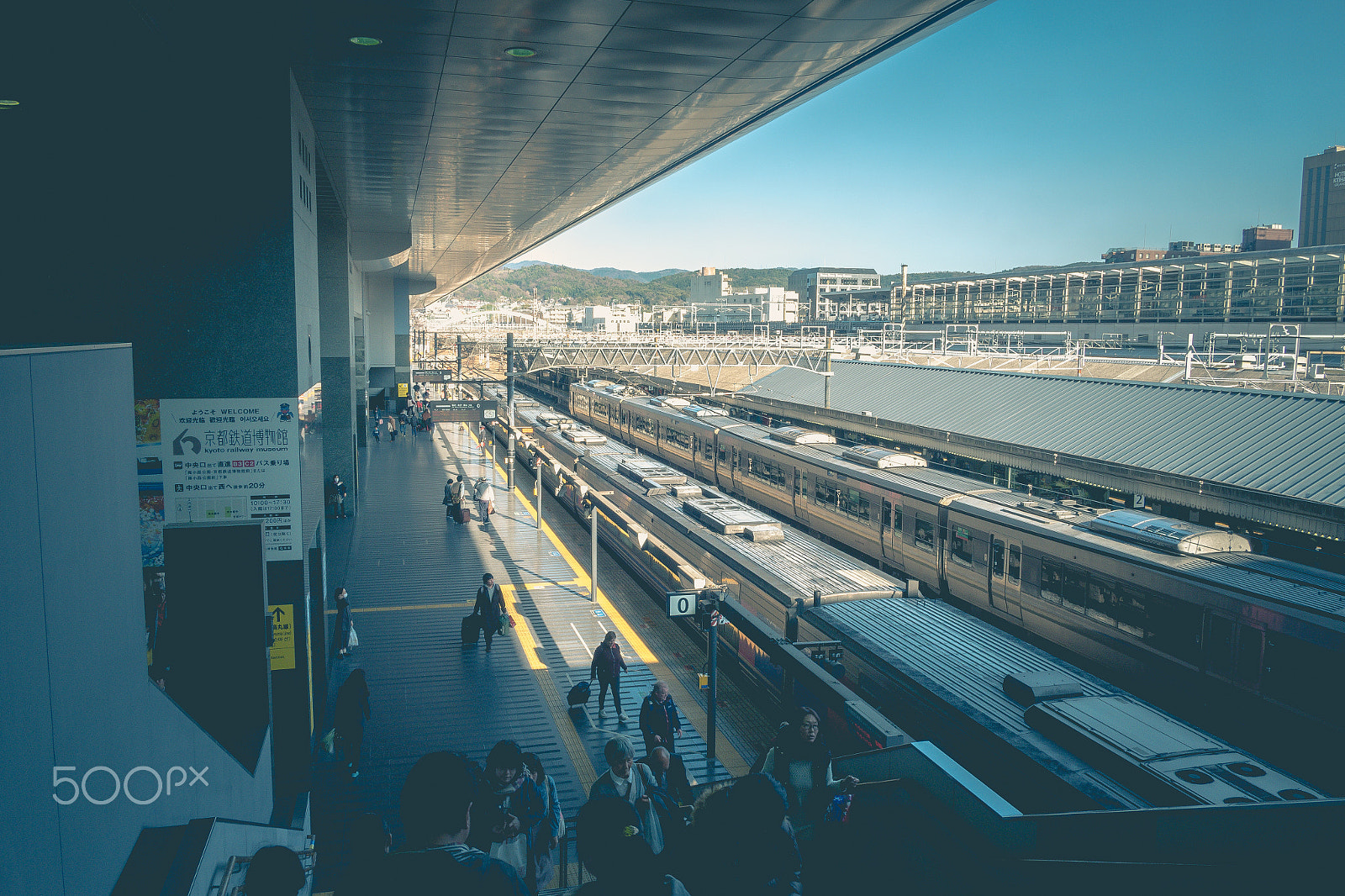 Fujifilm X-A10 sample photo. Train station photography