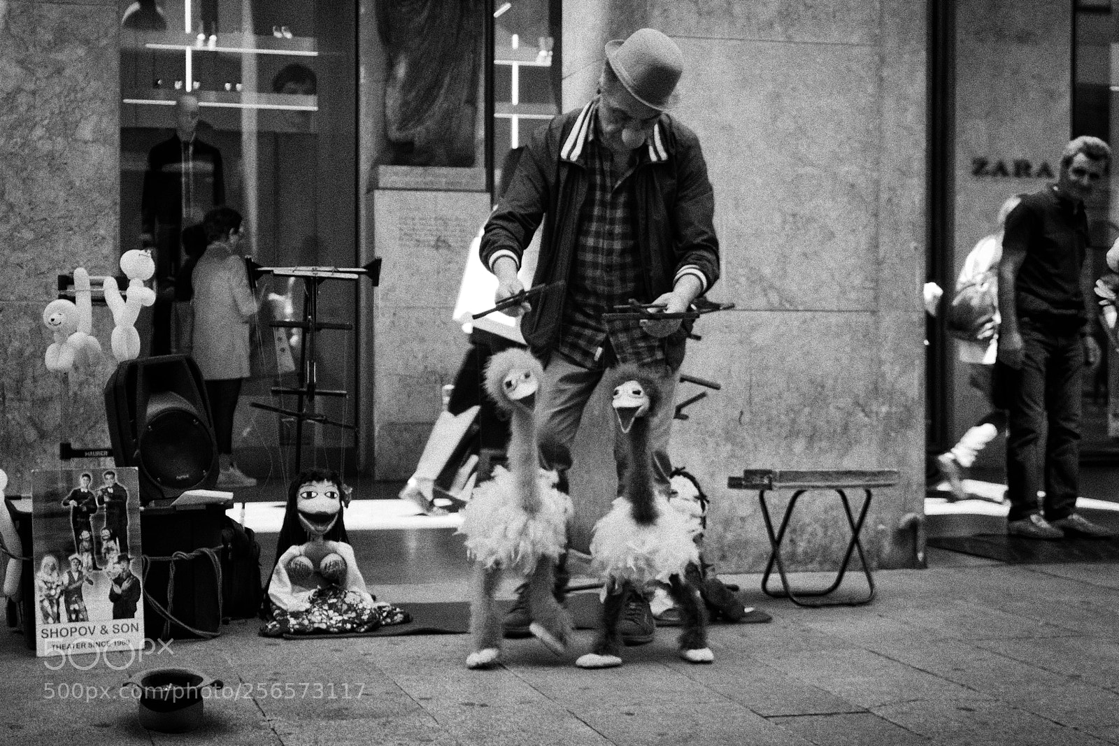 Canon EOS 1300D (EOS Rebel T6 / EOS Kiss X80) sample photo. The dancers and their photography