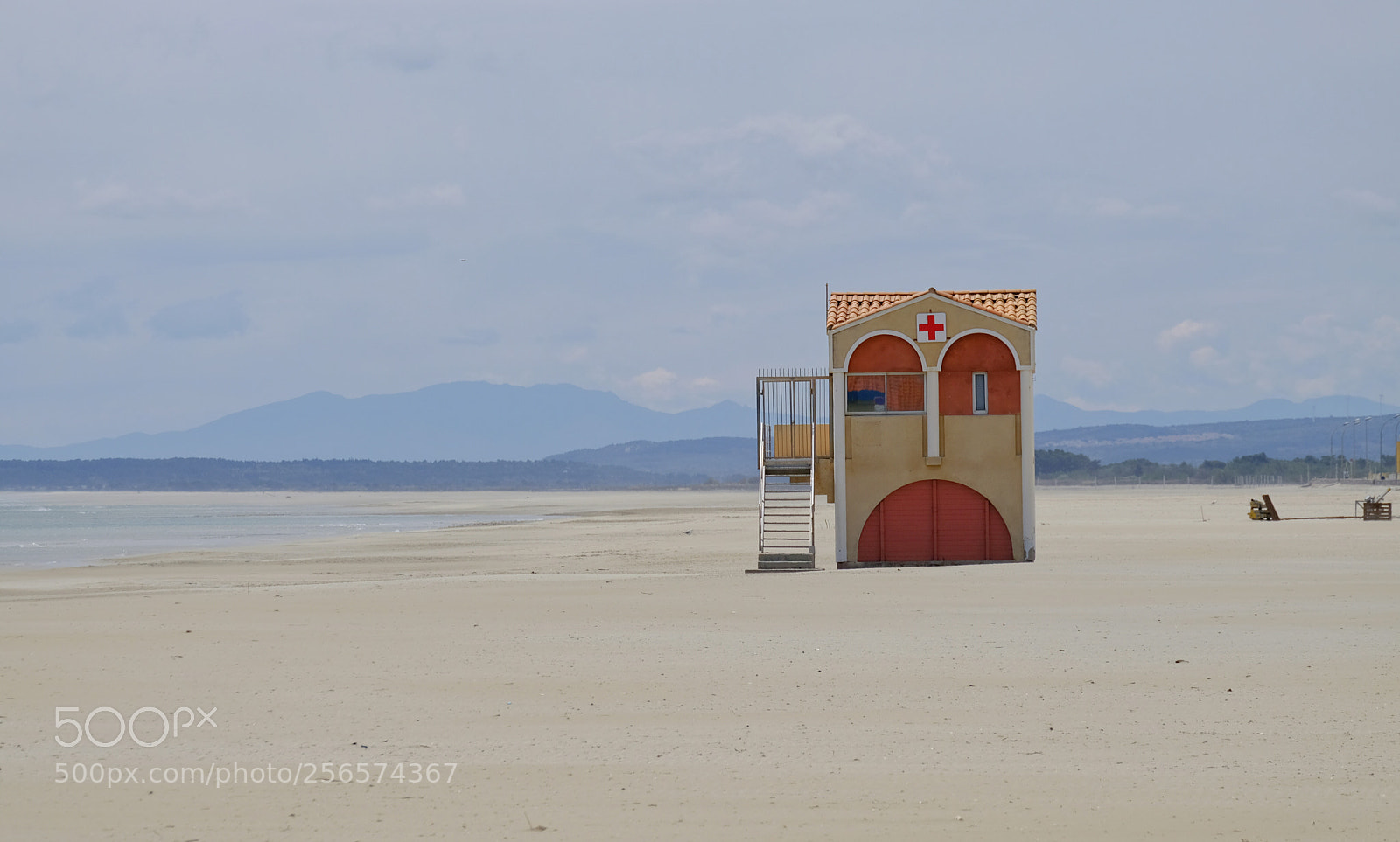 Fujifilm X-T20 sample photo. Beach house photography