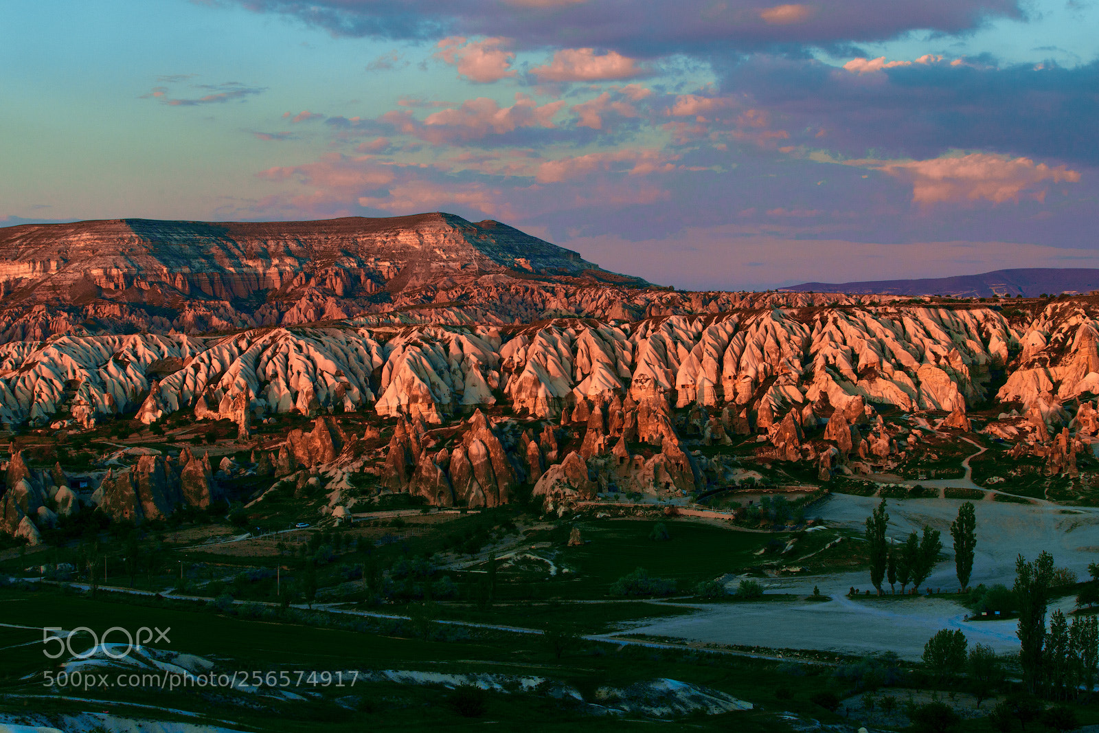 Canon EOS 6D Mark II sample photo. Gioreme red valley sunset photography