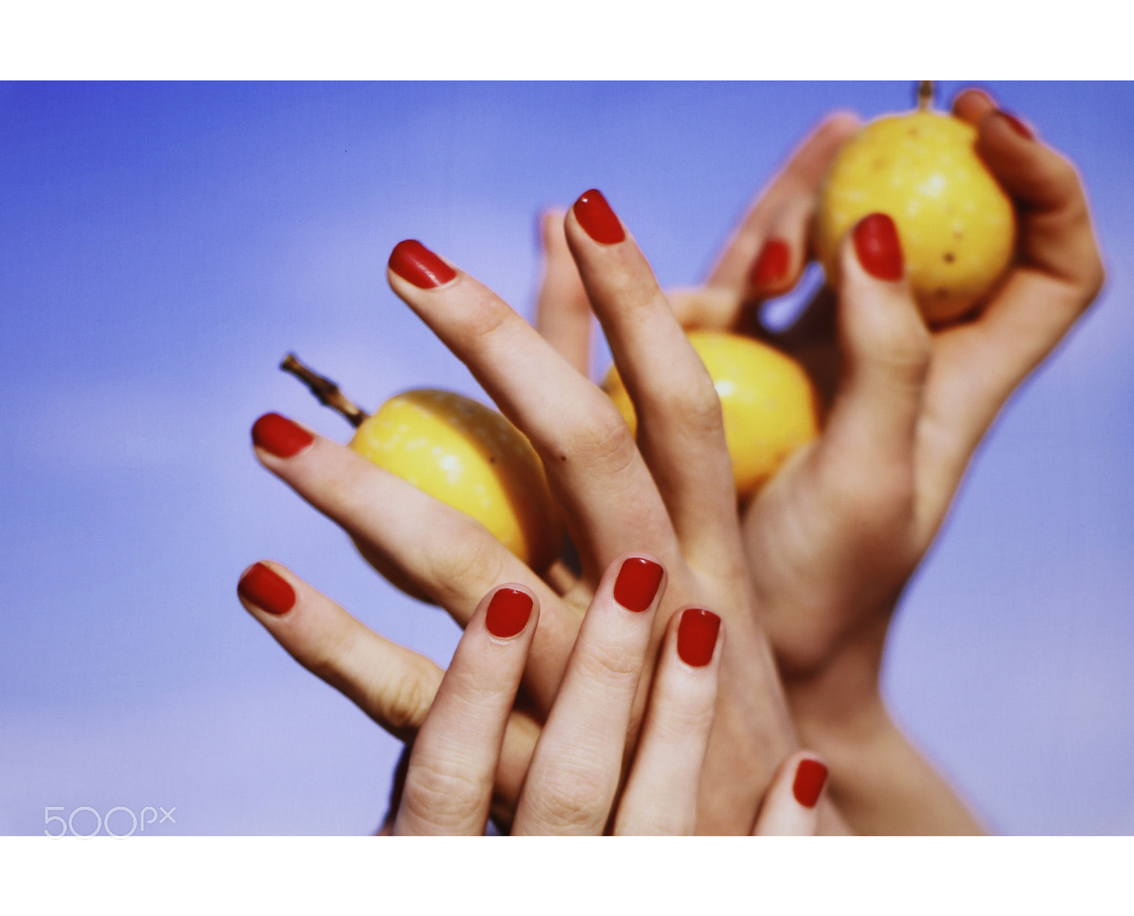 Canon EOS 80D sample photo. Hand photography