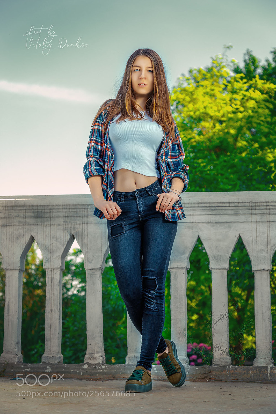 Canon EOS 5D Mark IV sample photo. Pose ll photography