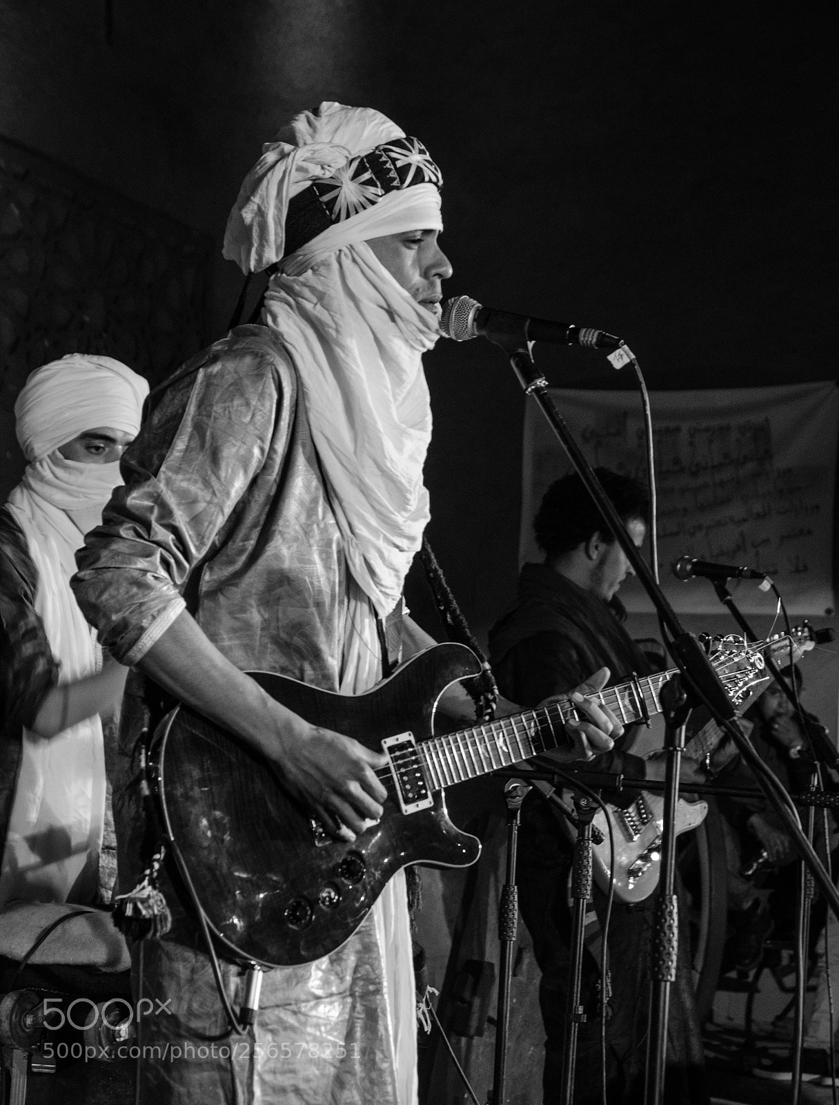 Nikon D7000 sample photo. Nomadic music photography
