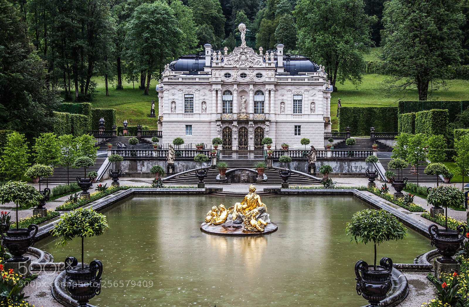 Canon EOS 5D Mark II sample photo. At linderhof castle photography