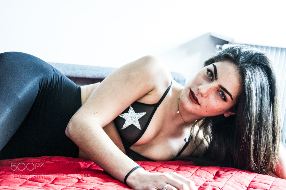 Nikon D7200 sample photo. Maeva's portrait photography