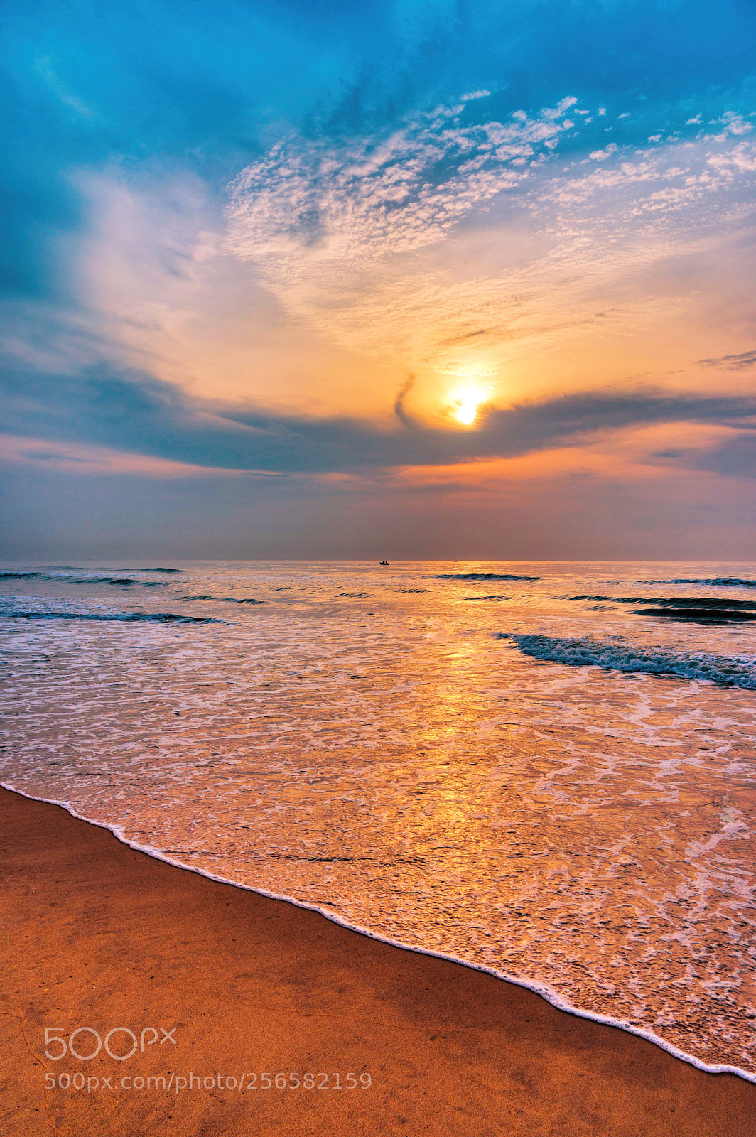 Nikon D610 sample photo. Portrait of a sunrise... photography
