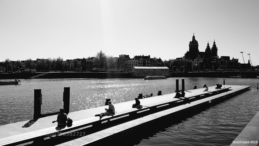 Samsung Galaxy S7 sample photo. Nicolaaskerk amsterdam photography