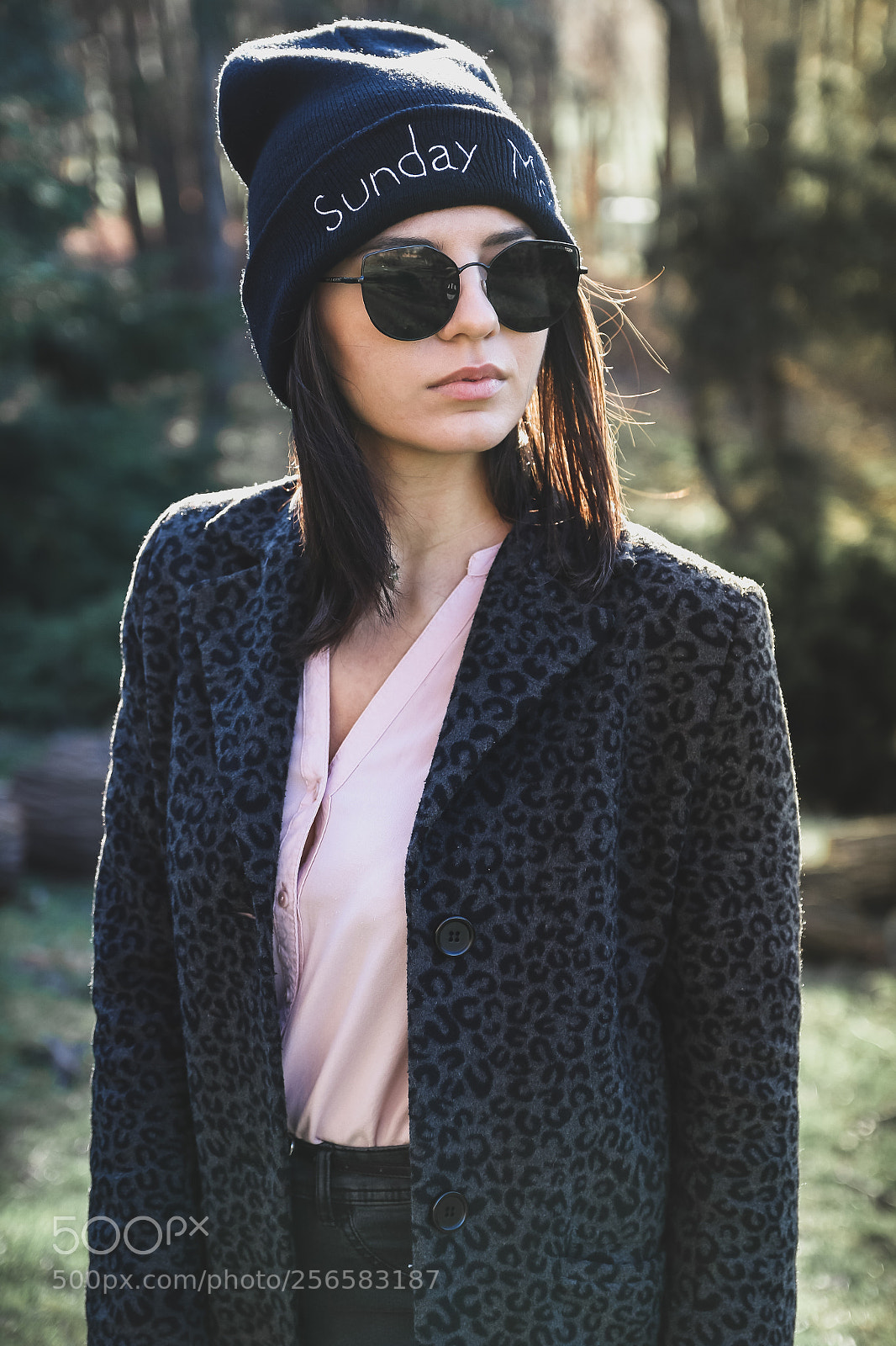 Canon EOS 70D sample photo. Street style portrait of photography