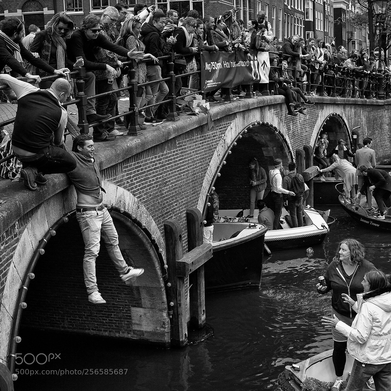 Canon EOS 5D Mark II sample photo. Amsterdam holiday photography
